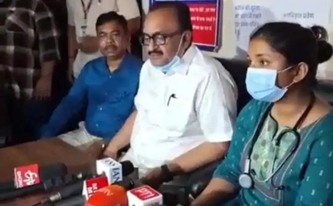 जेपीएससी - जेएसएससी मामला: अनशनकारियों को धरना स्थल भेजने से अस्पताल प्रबंधन का इनकार
