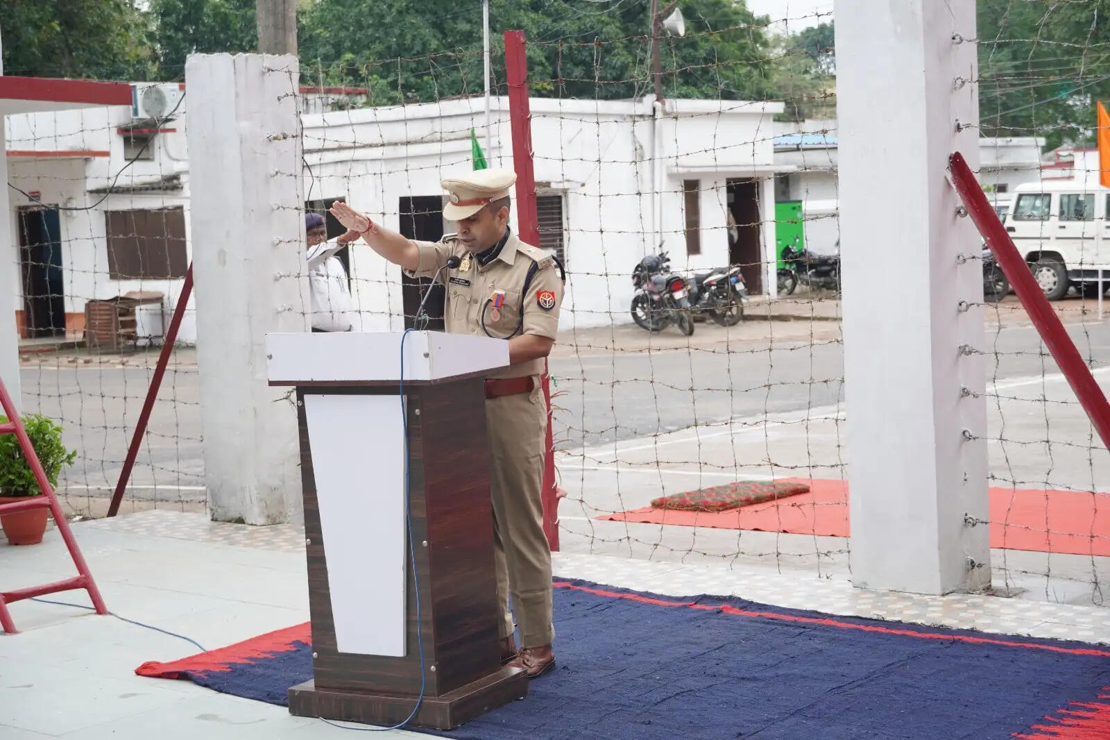 पुलिस लाइन्स में मनाया गया राष्ट्रीय एकता दिवस, सरदार पटेल को अर्पित किए श्रद्धासुमन