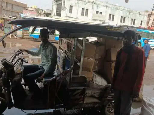 रक्षाबंधन त्यौहार को लेकर खाद्य विभाग की कार्रवाई,&nbsp;150 किलो मावा और 166 किलो मिल्क केक जब्त