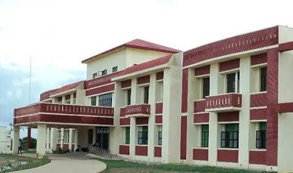 एआई कितना भी आगे बढ़े, कृषि की जरूरत बनी रहेगी : एसपी