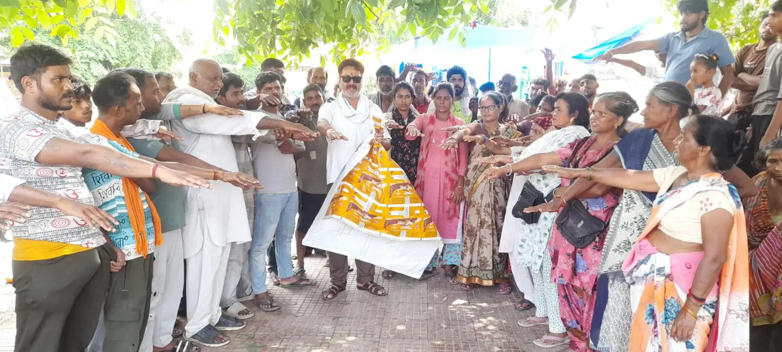सिंगल यूज पन्नी न बेचने का लघु व्यापारियों ने लिया संकल्प