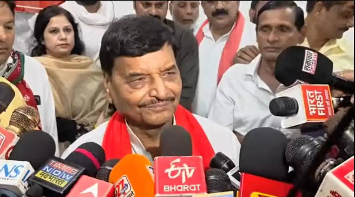 सपा सरकार आने पर प्रदेश में दर्ज मुकदमें वापस होंगे : शिवपाल सिंह यादव