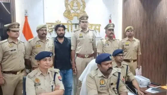 झांसी : मुठभेड़ में सट्टा माफिया गिरफ्तार, करोड़ों के क्वाइंस और लाखों की संपत्ति जब्त