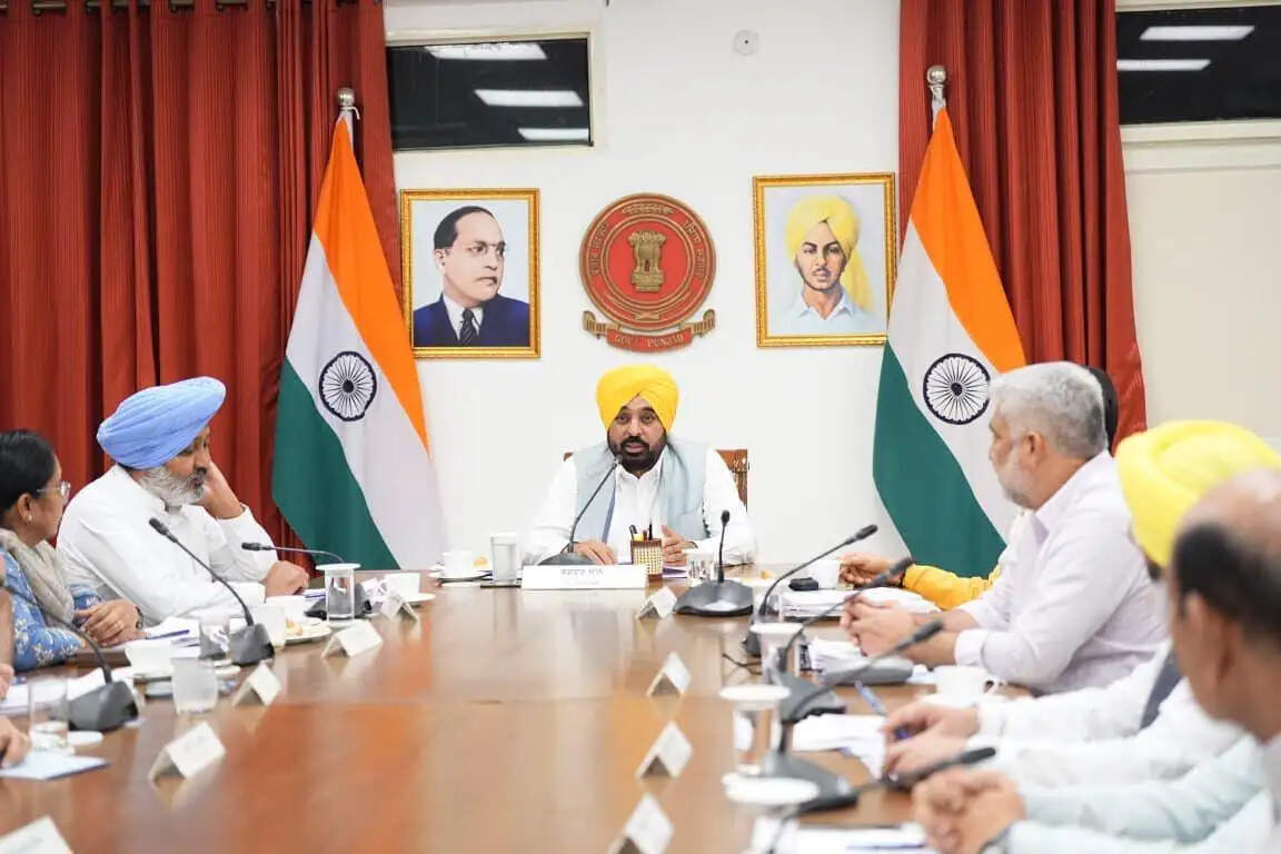 पंजाब:नियमित होंगे 65000 कर्मचारी, ठेकेदारी प्रथा खत्म