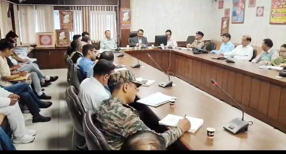 नैनीताल में 15 अगस्त को प्रभात फेरी से लेकर पौधरोपण तक होंगे विविध कार्यक्रम