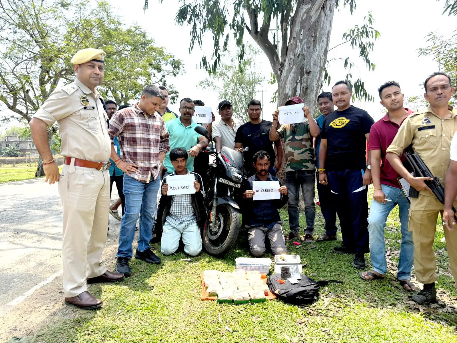 सिलचर में 1.08 करोड़ रुपये की हेरोइन के साथ दो तस्कर गिरफ्तार