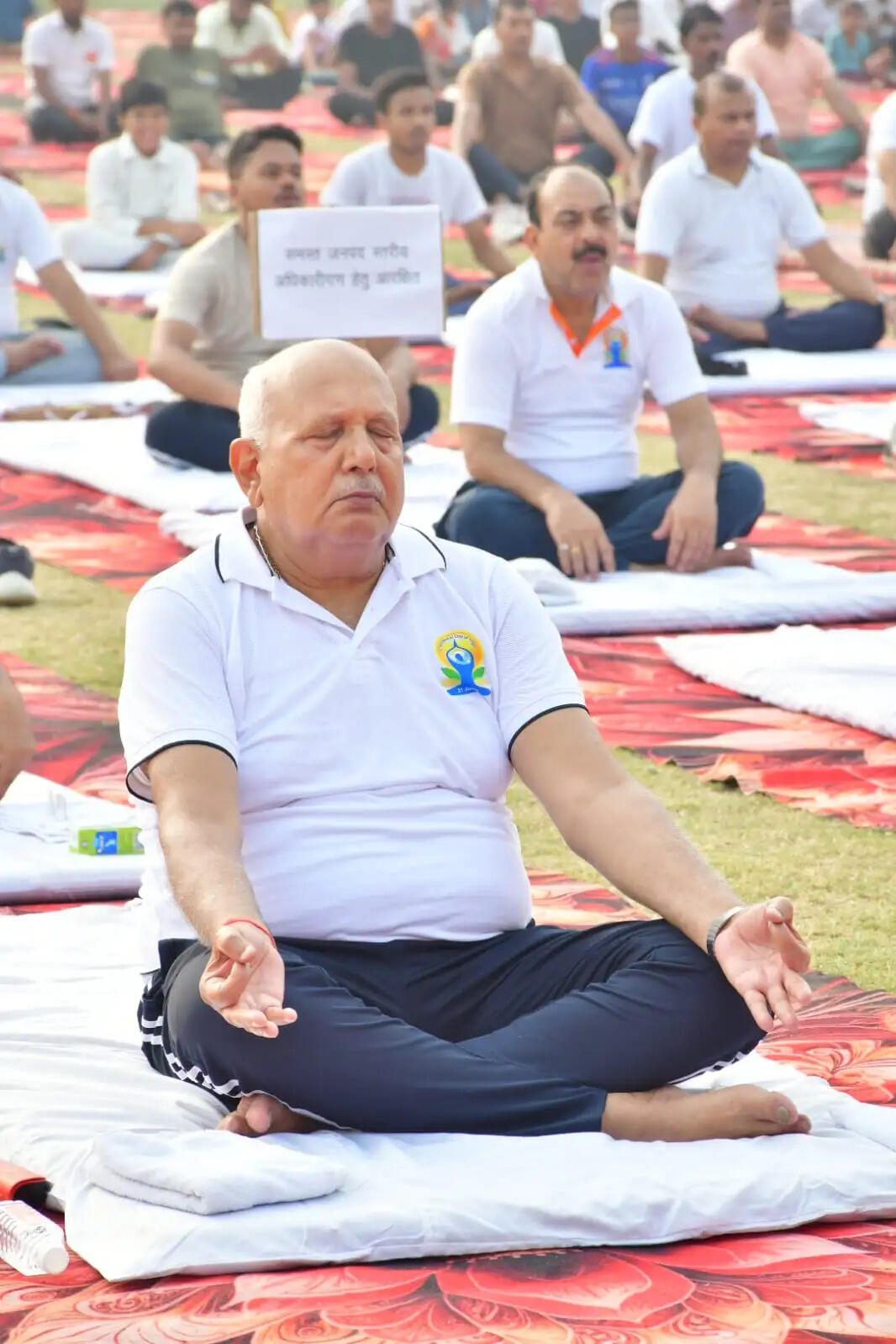 योग भारतीय संस्कृति की अमूल्य धरोहर, इसे जीवन में अपनाएं : कृषि मंत्री
