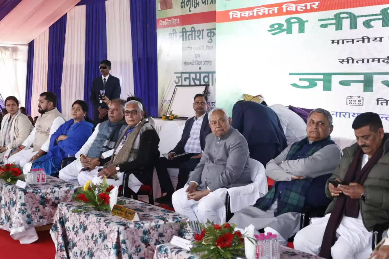 मुख्यमंत्री ने समृद्धि यात्रा के दौरान सीतामढ़ी-शिवहर में करोड़ों रुपये की योजनाओं का किया लोकार्पण–शिलान्यास