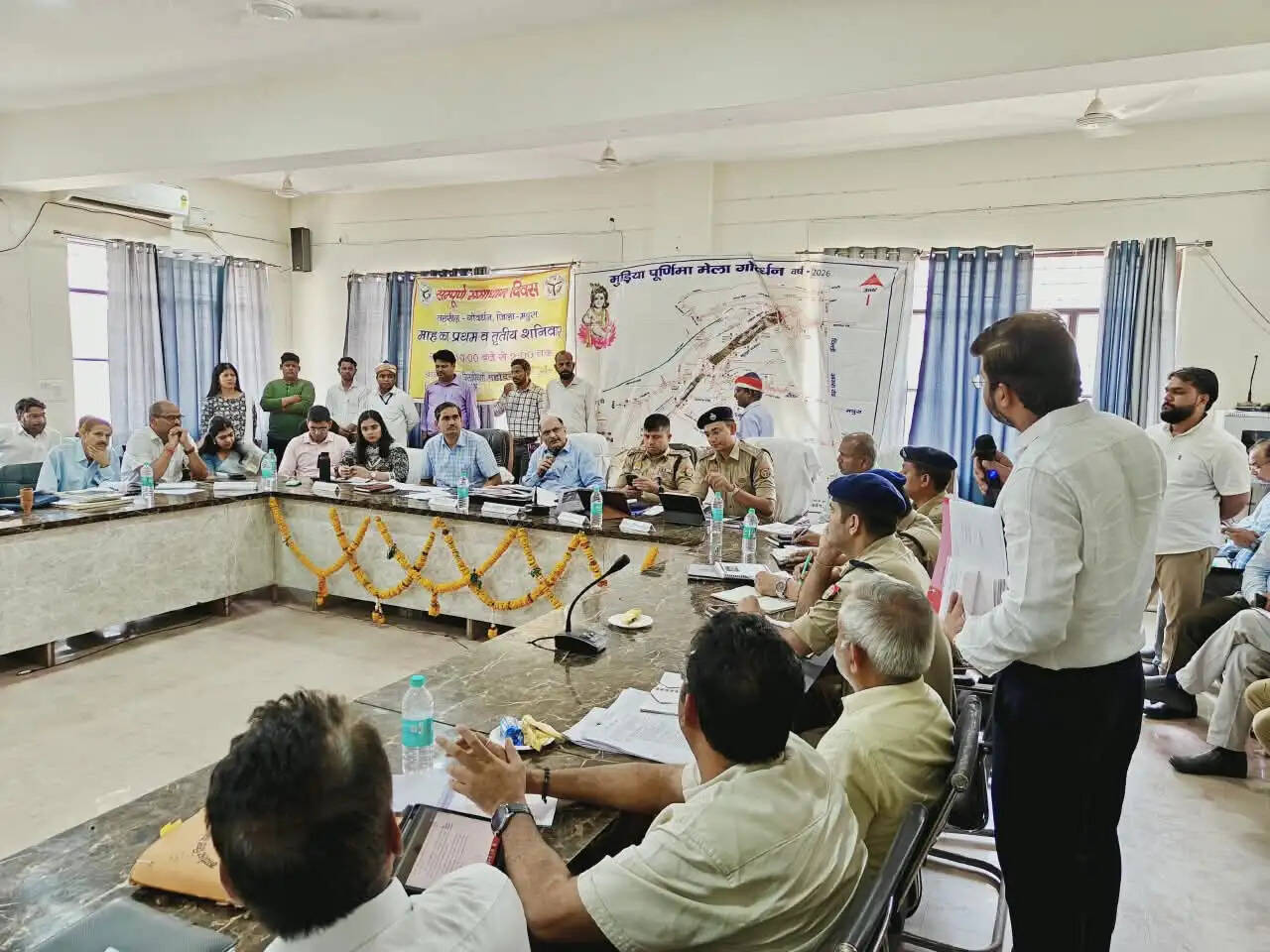 मुड़िया पूर्णिमा मेला : सुरक्षा और सुविधाओं के लिए बिछाया जाल, 1100 बसें और 9000 पुलिसकर्मी संभालेंगे मोर्चा