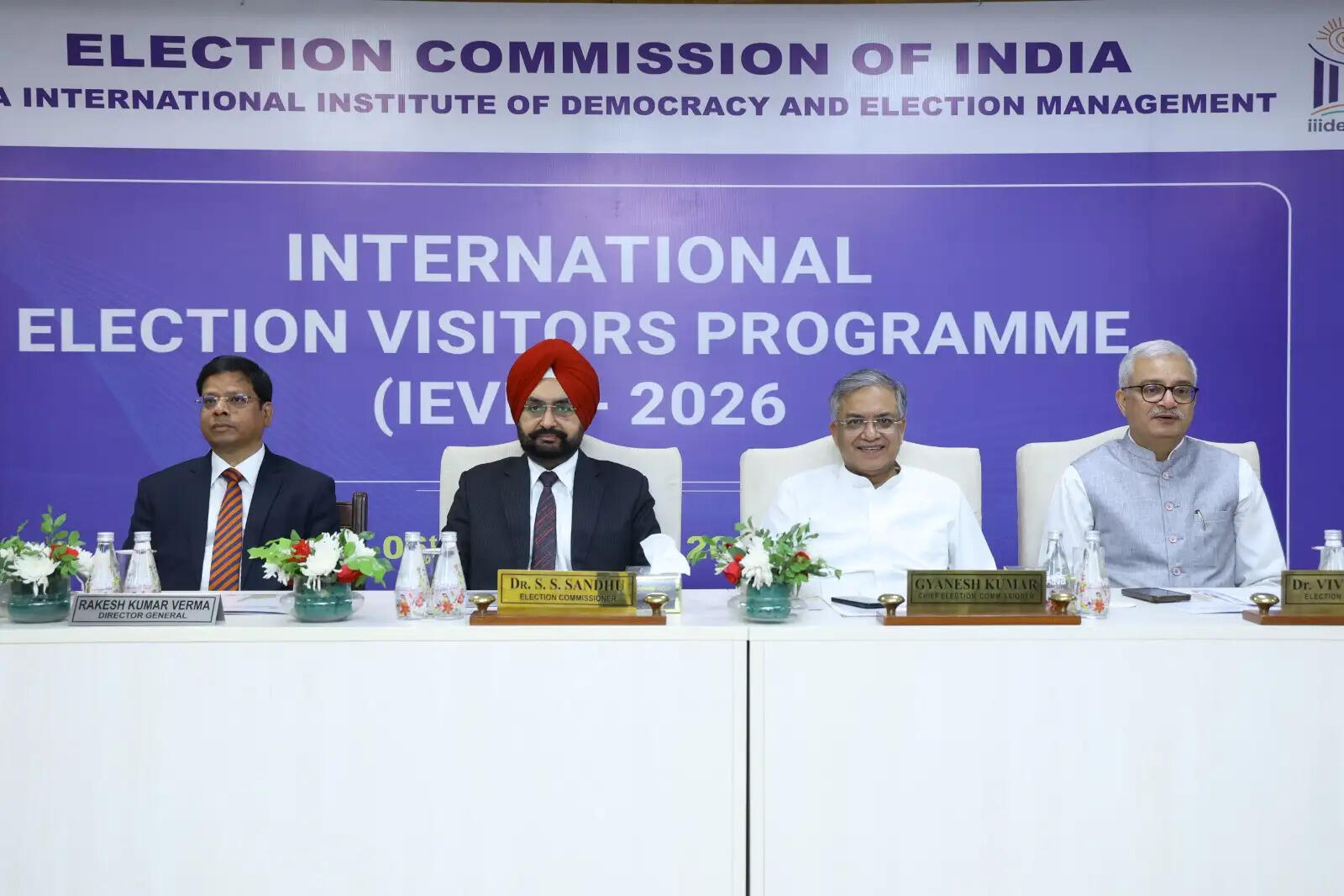 आईईवीपी के तहत पहले चरण में 23 देशों के 43 प्रतिनिधि देखेंगे चुनाव प्रक्रिया