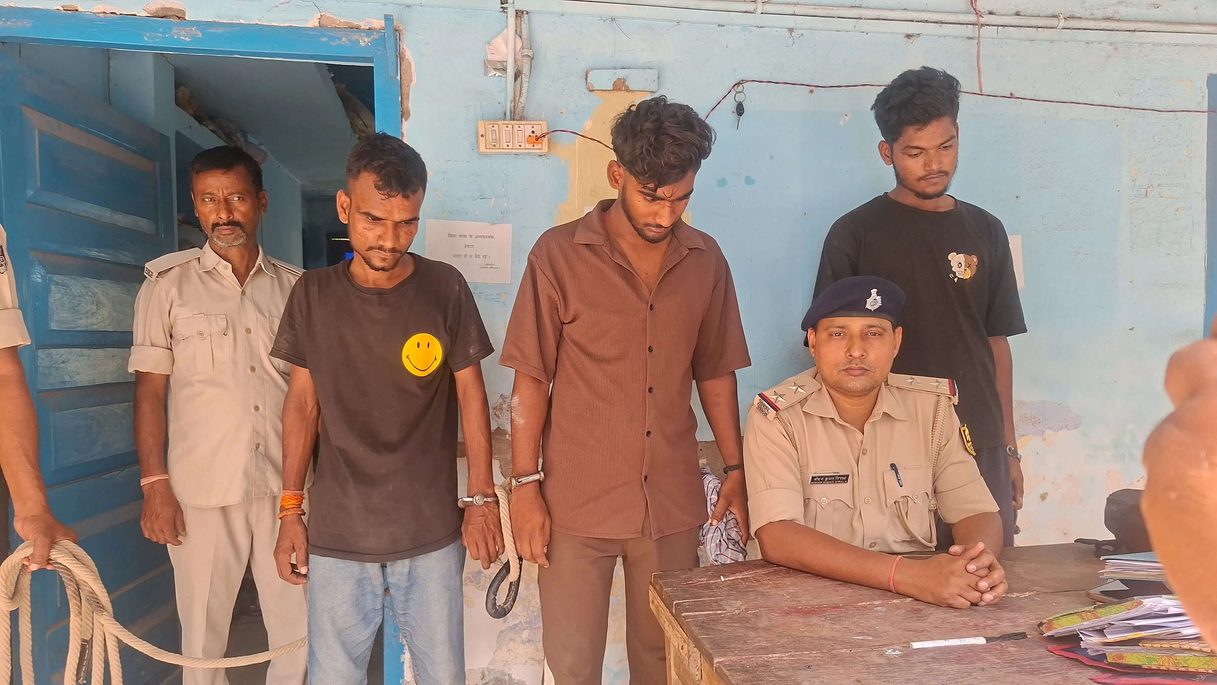 दरौंदा में वारदात की साजिश नाकाम, तीन अपराधी हथियार के साथ गिरफ्तार