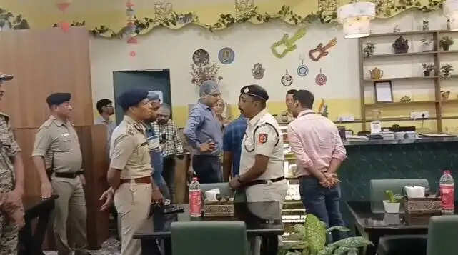 खाद्य सुरक्षा को लेकर प्रशासन का बड़ा अभियान, दो रेस्टोरेंट को नोटिस