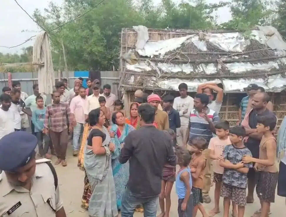 वीरपुर में विवाहिता की संदिग्ध मौत से सनसनी, पति सहित ससुराल पक्ष फरार