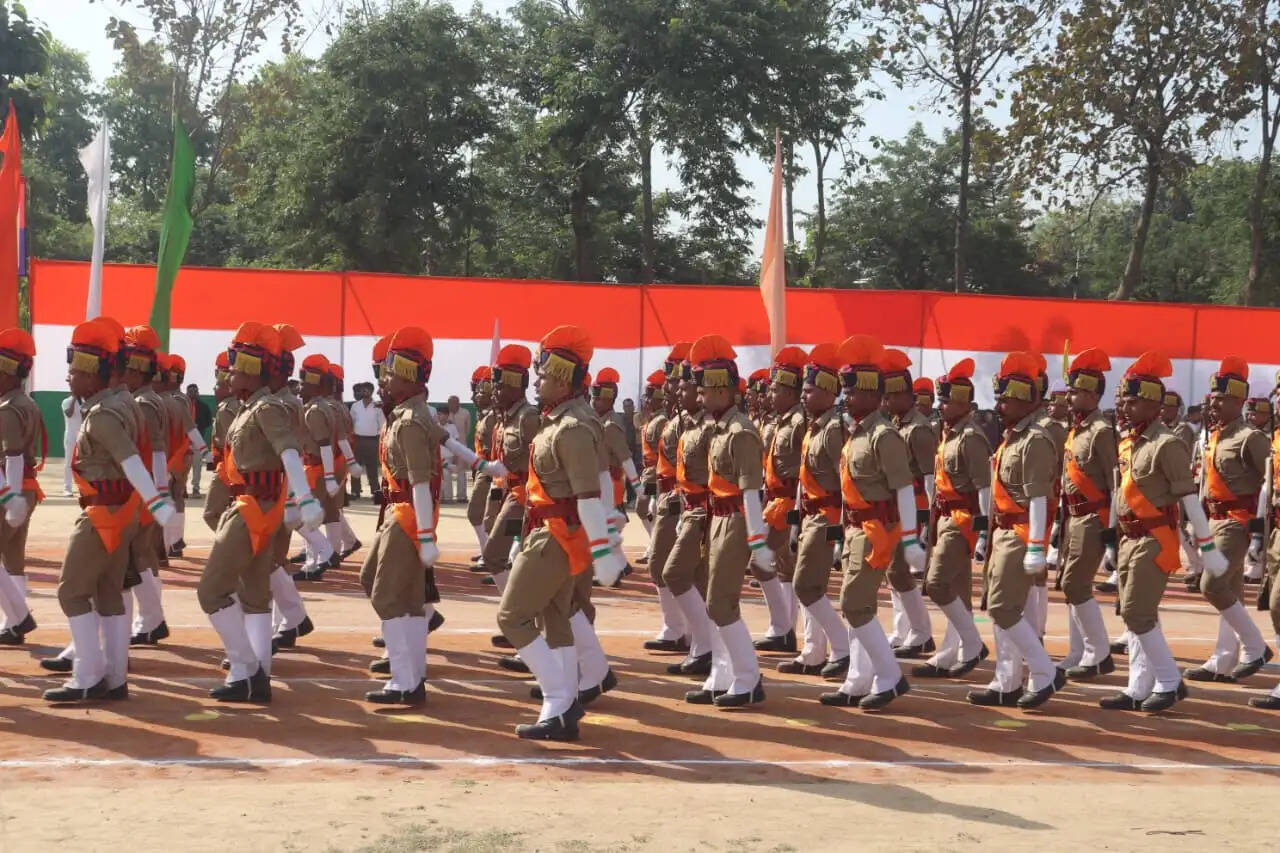 मुरादाबाद से 4941 सिपाही उत्तर प्रदेश पुलिस का हिस्सा बने