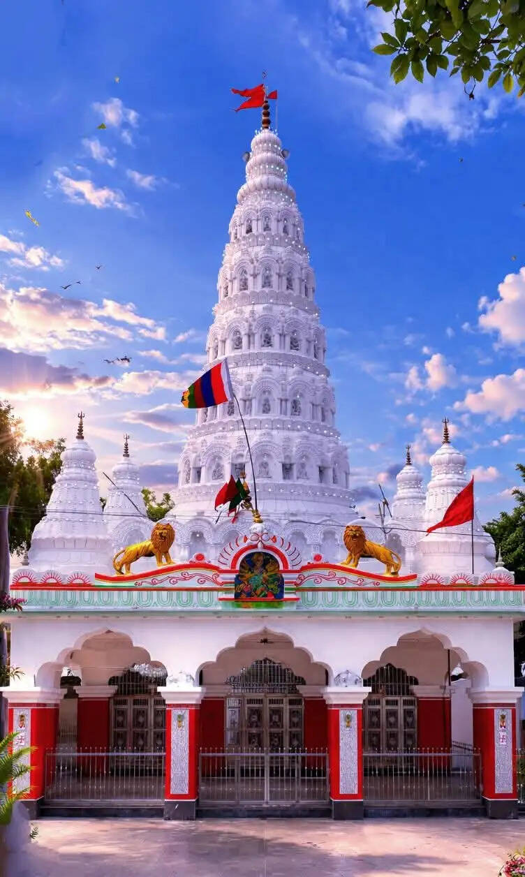 डिंडाकोली दुर्गा मंदिर में 304 वर्षों से हो रही मां की आराधना, 10 दिनों तक चलता है अनुष्ठान