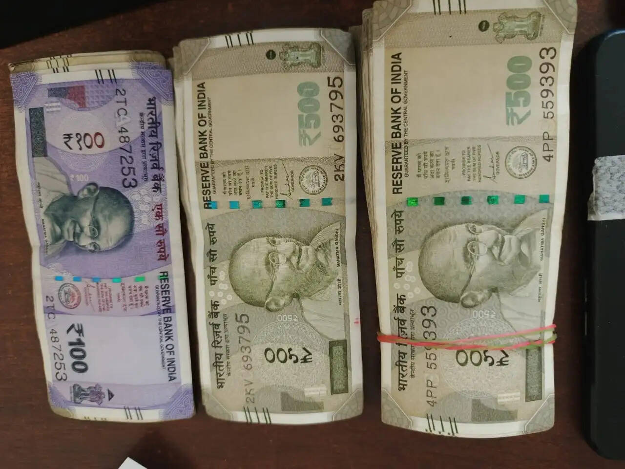 आईपीएल मैचों पर ऑनलाइन सट्टा लगाने वाले गिरोह के चार सदस्य गिरफ्तार