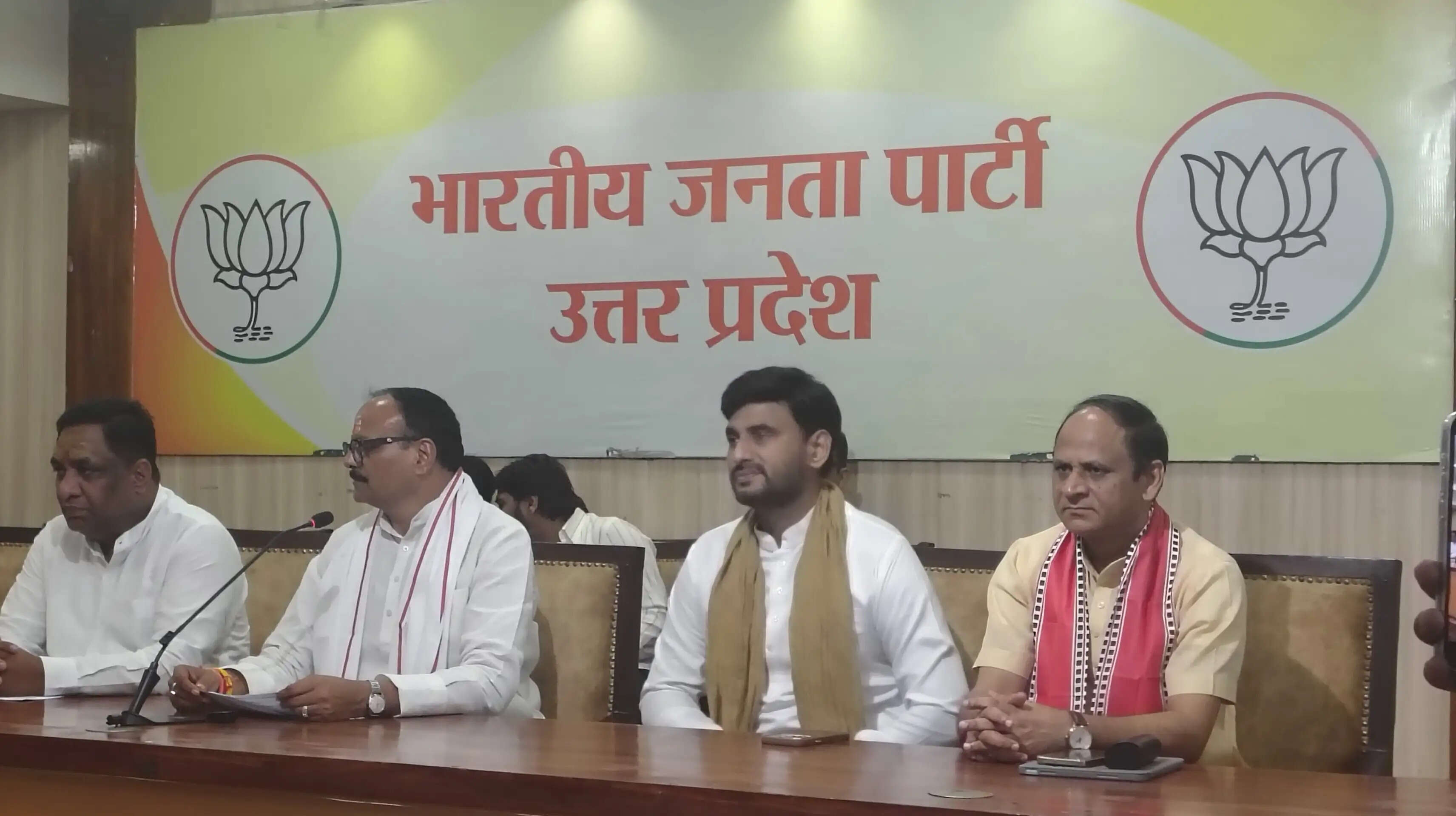 राहुल गांधी को झारखंड के छात्रों की चीख सुनाई नहीं पड़ रही: बृजेश पाठक