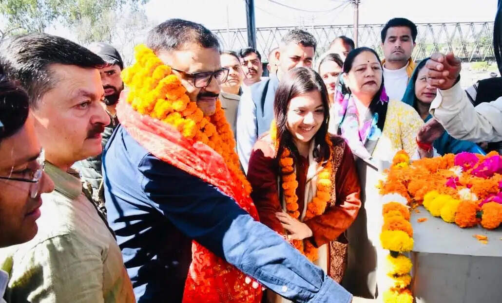 रणबीर नहर में पानी छोड़ा, किसानों को समय पर सिंचाई का भरोसा