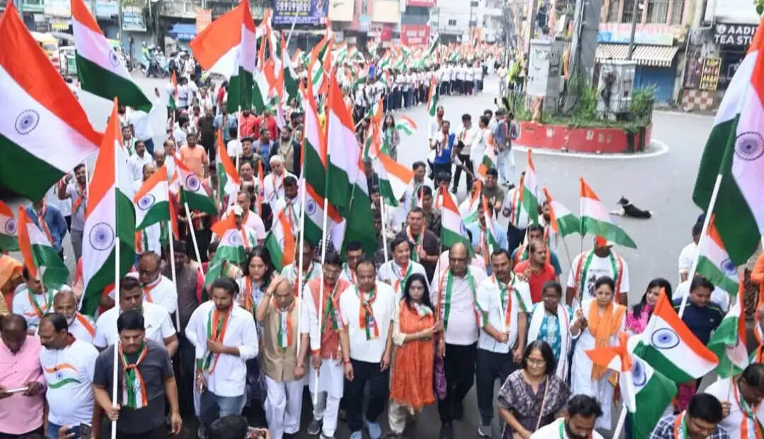 रांची में निकली भव्य तिरंगा यात्रा, राष्ट्रप्रेम और एकता का दिया संदेश