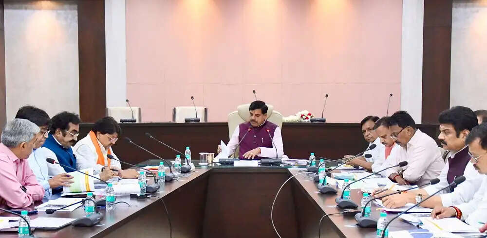 मप्र सरकार ने मंडी शुल्क एक से बढ़ाकर किया डेढ़ रुपये, विकास कार्यों के लिए 13,800 करोड़ रुपये मंजूर