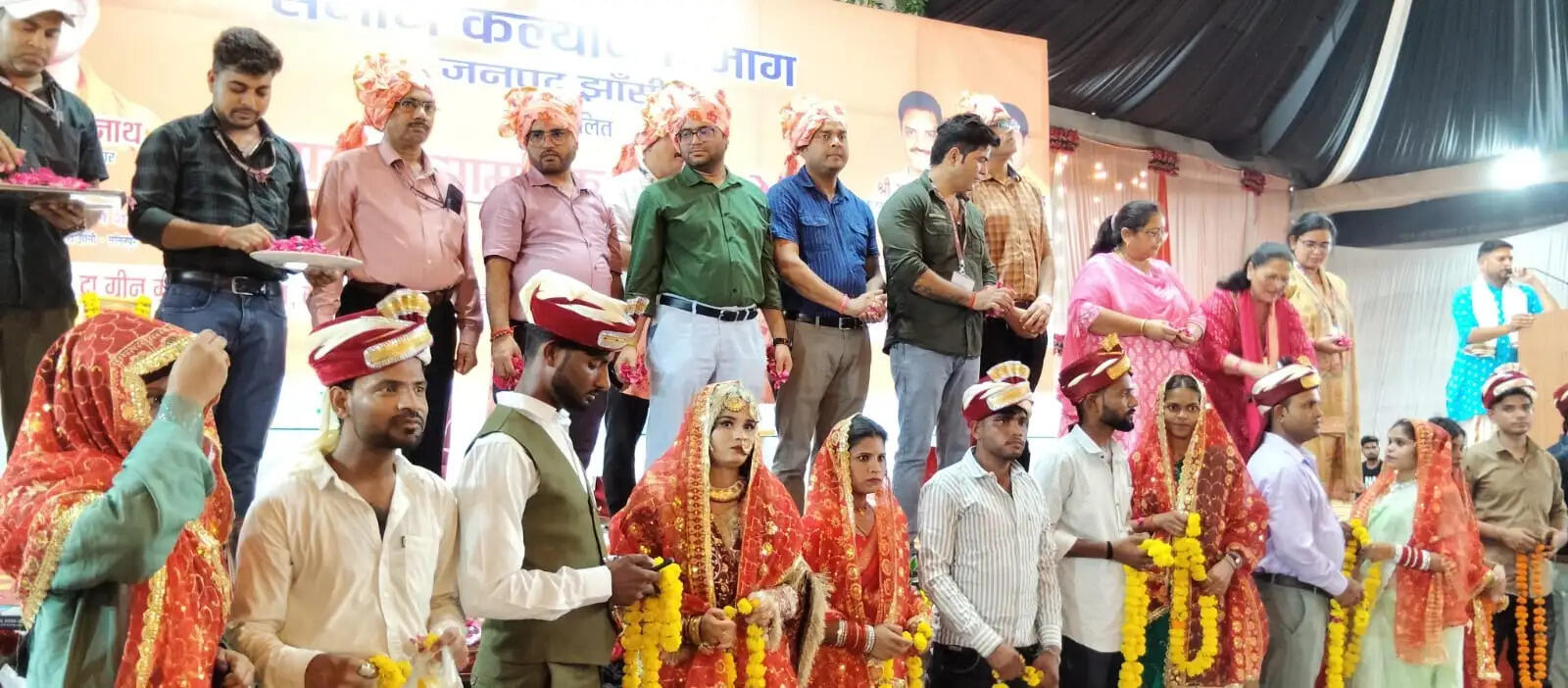 मुख्यमंत्री सामूहिक विवाह योजना : एक मंडप में गूंजे मंगलगीत, 270 जोड़े बंधे परिणय सूत्र में