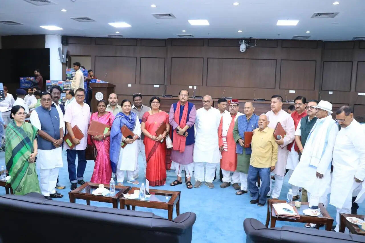 राष्ट्रमंडल संसदीय संघ के जरिए हमें सोचना होगा अपनी भागीदारी के बारे में : स्पीकर