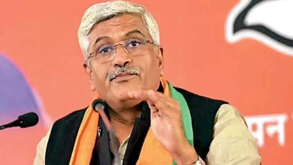 तिरंगा यात्राः शेखावत का युवाओं से विकसित भारत बनाने का संकल्प लेने का आह्वान