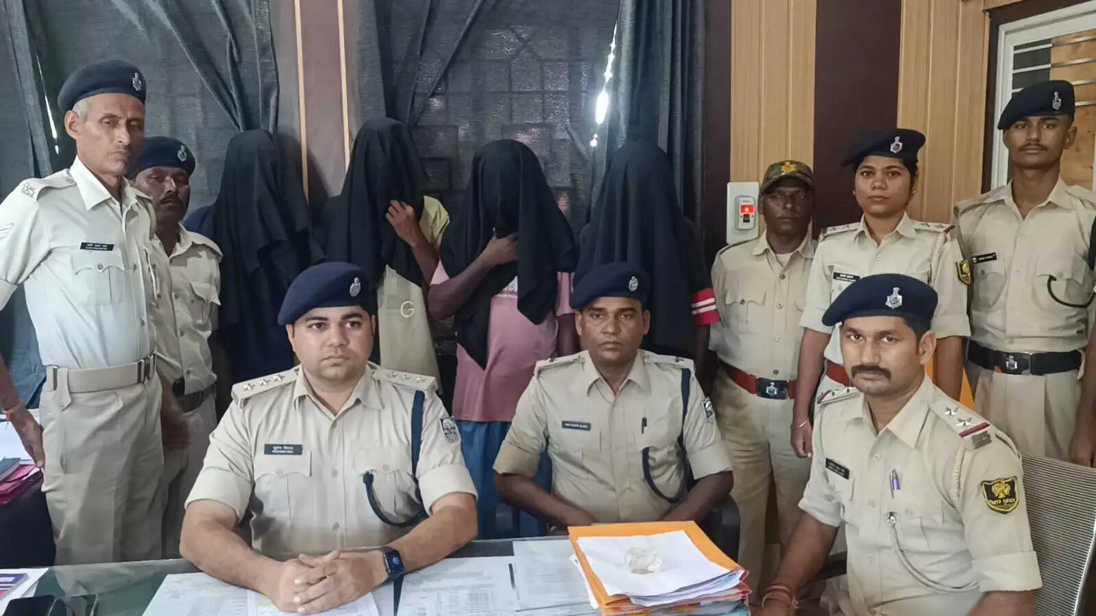 मवेशी व्यापारी से 3.60 लाख की लूट का खुलासा, चार आरोपी गिरफ्तार