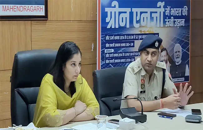 नारनौल में मुख्यमंत्री दिखाएंगे हाफ मैराथन को हरी झंडी, तिरंगा अभियान भी शुरू
