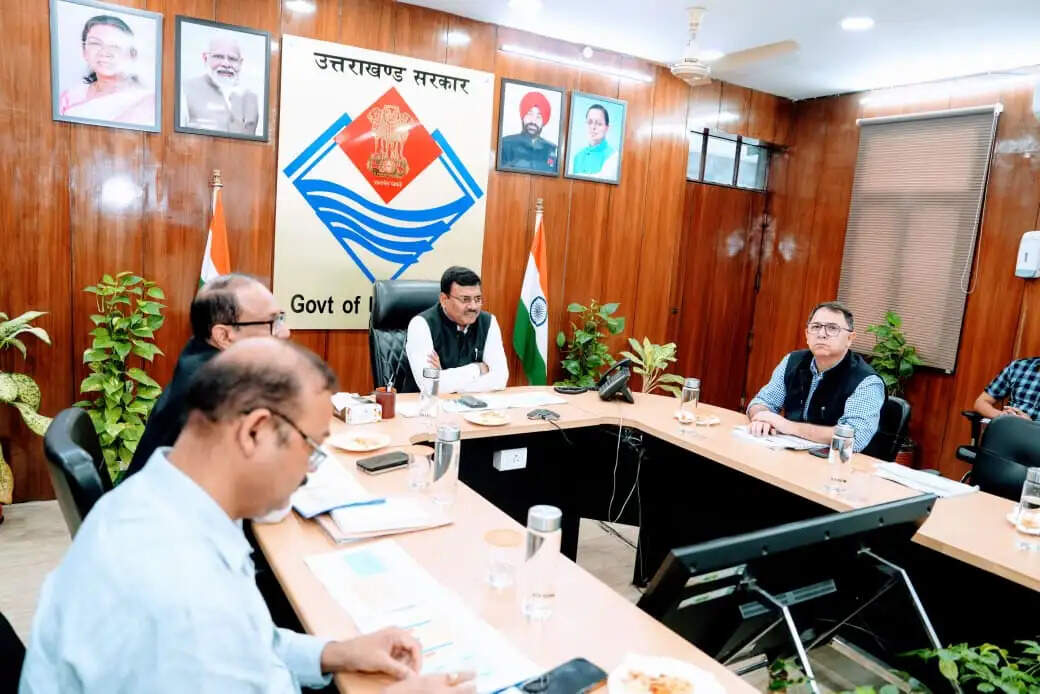 सड़क हादसे रोकने को ब्लैक स्पॉट का थर्ड पार्टी ऑडिट कराएं : मुख्य सचिव