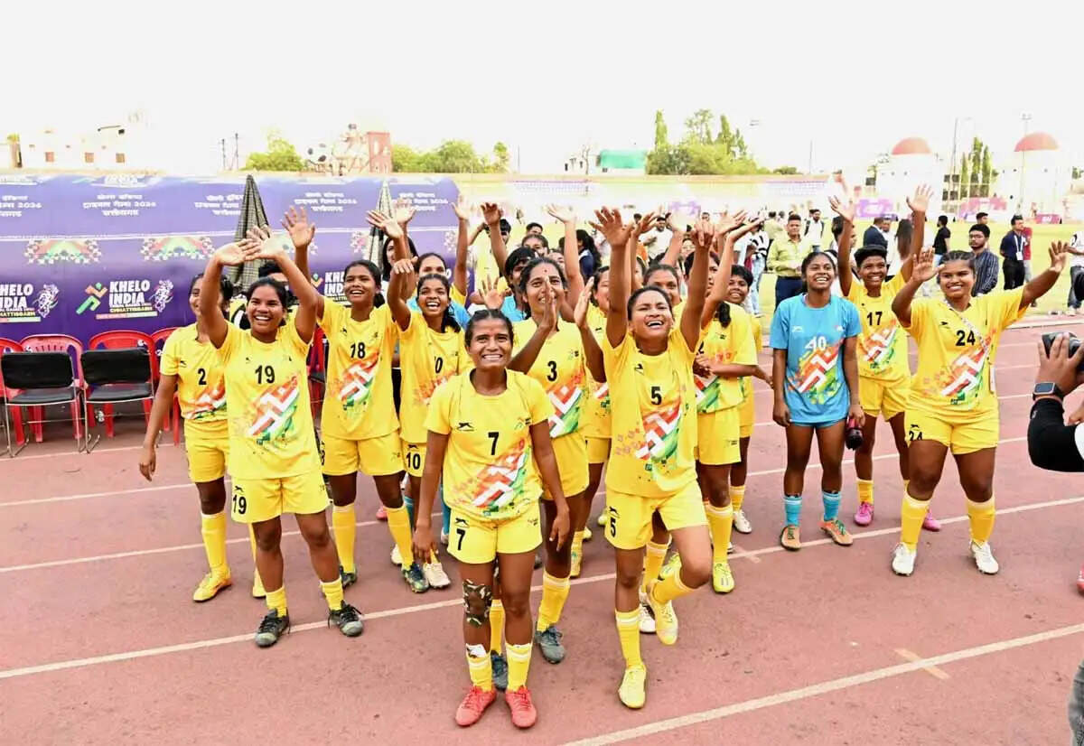 खेलो इंडिया ट्राइबल गेम्स : महिला फुटबॉल में छत्तीसगढ़ का शानदार प्रदर्शन, झारखंड को हराकर जीता स्वर्ण पदक