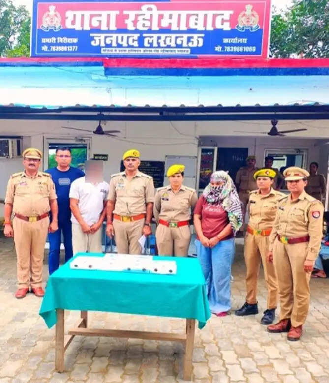 प्रेमिका के साथ मिलकर पति ने पत्नी की हत्या कर शव गोमती नदी में फेंका, दाेनाें गिरफ्तार