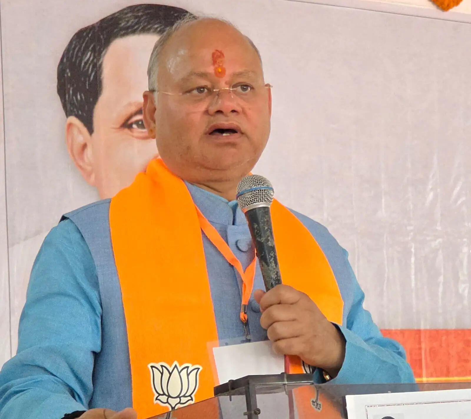 वंदे मातरम् पर कांग्रेस का फैसला तुष्टिकरण की राजनीति का प्रमाण: सुरेश भट्ट