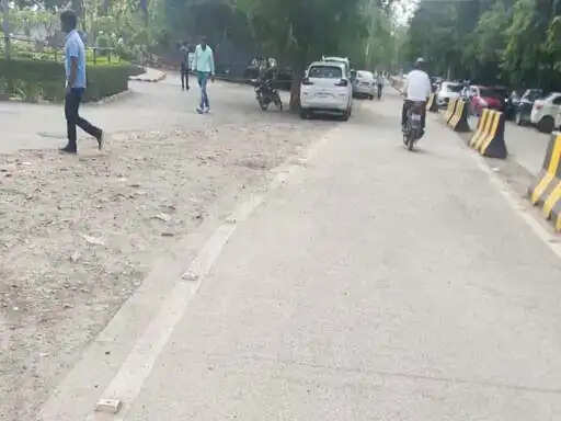 फरीदाबाद : कार्य में कोताही पर निगम के दो एसडीओ और एक जेई को नोटिस
