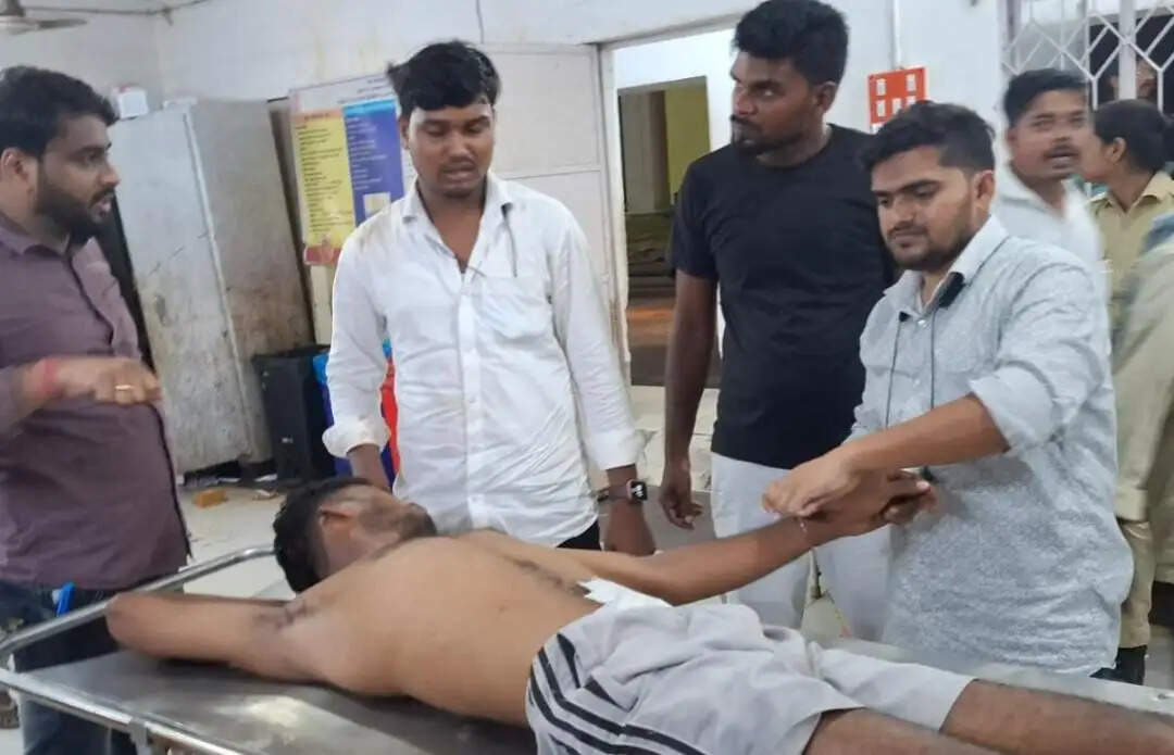 सुपौल में मेले के दौरान युवक पर चाकू से जानलेवा हमला,पूर्णिया रेफर