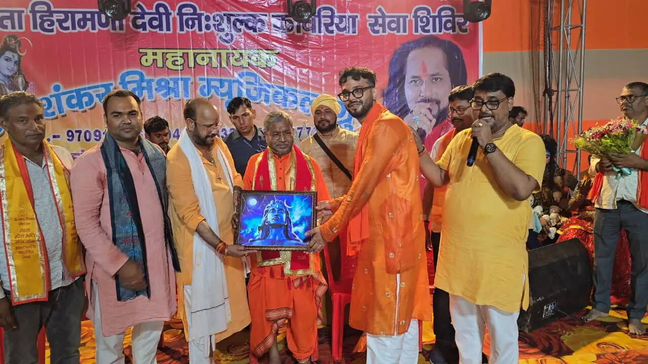 निःशुल्क कांवरिया सेवा शिविर का बाबूलाल मरांडी ने किया शुभारंभ