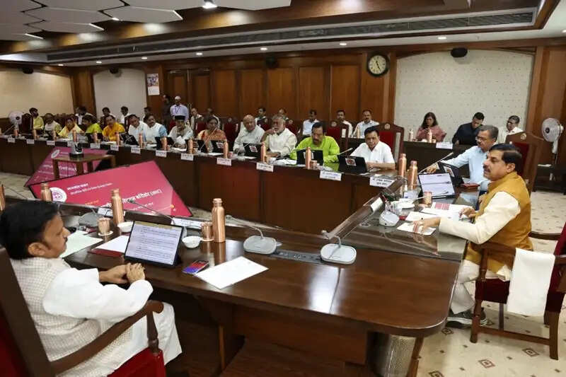 मप्र में जबलपुर-भोपाल-इंदौर इंडस्ट्रियल कॉरिडोर को मंजूरी, 6 लाख रोजगार और 3 लाख करोड़ से अधिक निवेश का लक्ष्य