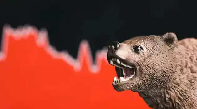 शुरुआती पहले घंटे के कारोबार में शेयर बाजार में कमजोरी का रुख, सेंसेक्स और निफ्टी लुढ़के