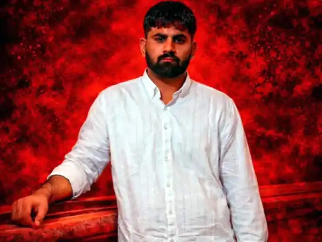 हिसार : पेड़ गिरने से मरे युवक के परिजनों को मिलेगी पांच लाख की आर्थिक सहायता