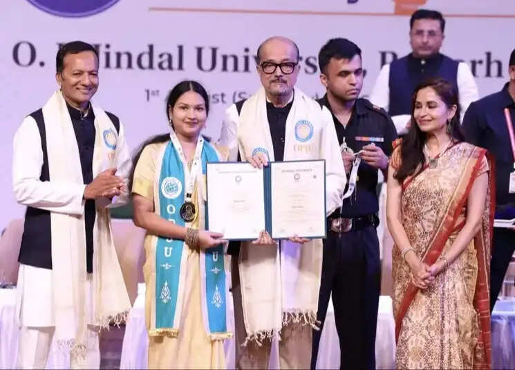 शिक्षा केवल उपाधि प्राप्त करने का माध्यम नहीं, समाज और मानवता के प्रति उत्तरदायित्व निभाने का संकल्प है : राज्यपाल रमेन डेका