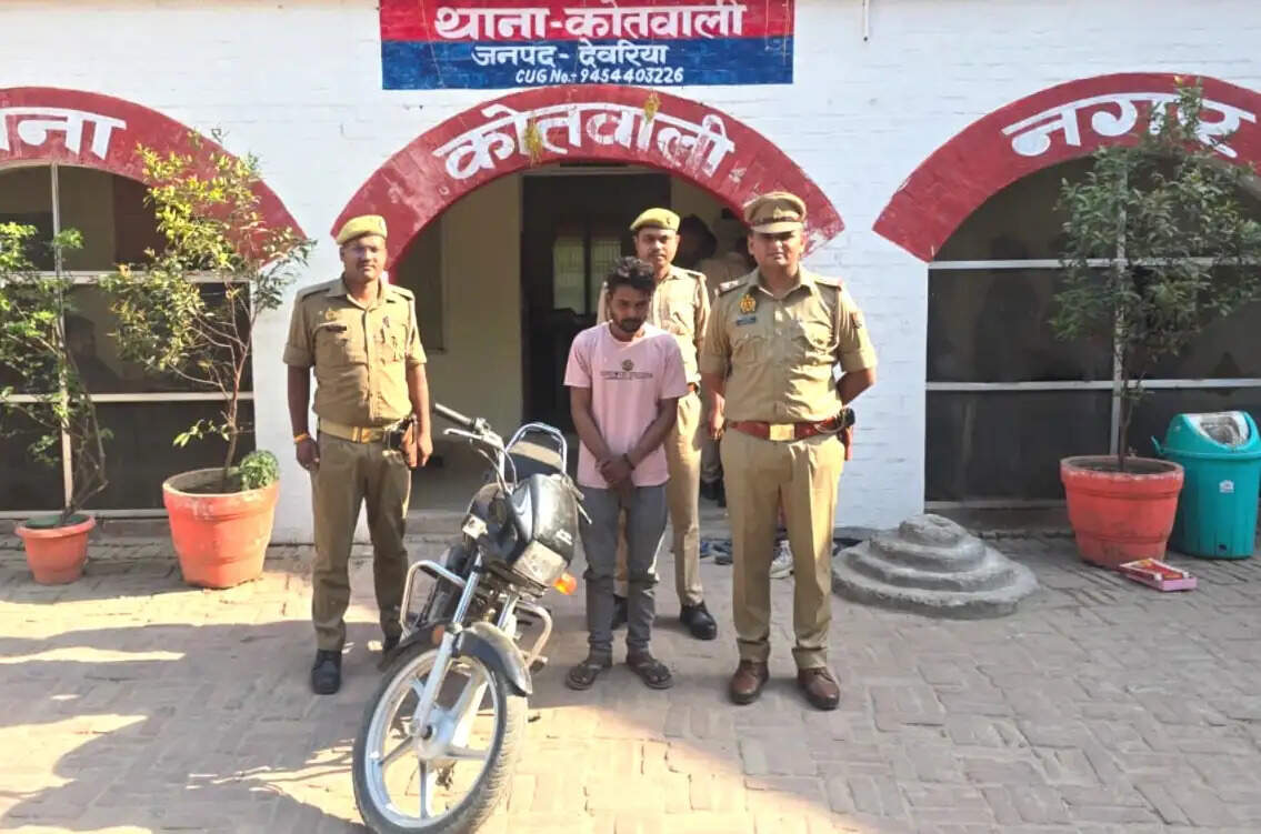 चोरी की बाइक के साथ एक आरोपित गिरफ्तार