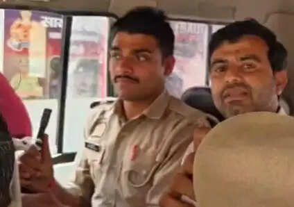 ऑनलाइन सट्टा मामले में भाजपा नेता आशीष उपाध्याय की 06 घंटे की रिमांड, 45 करोड़ की रकम फ्रीज
