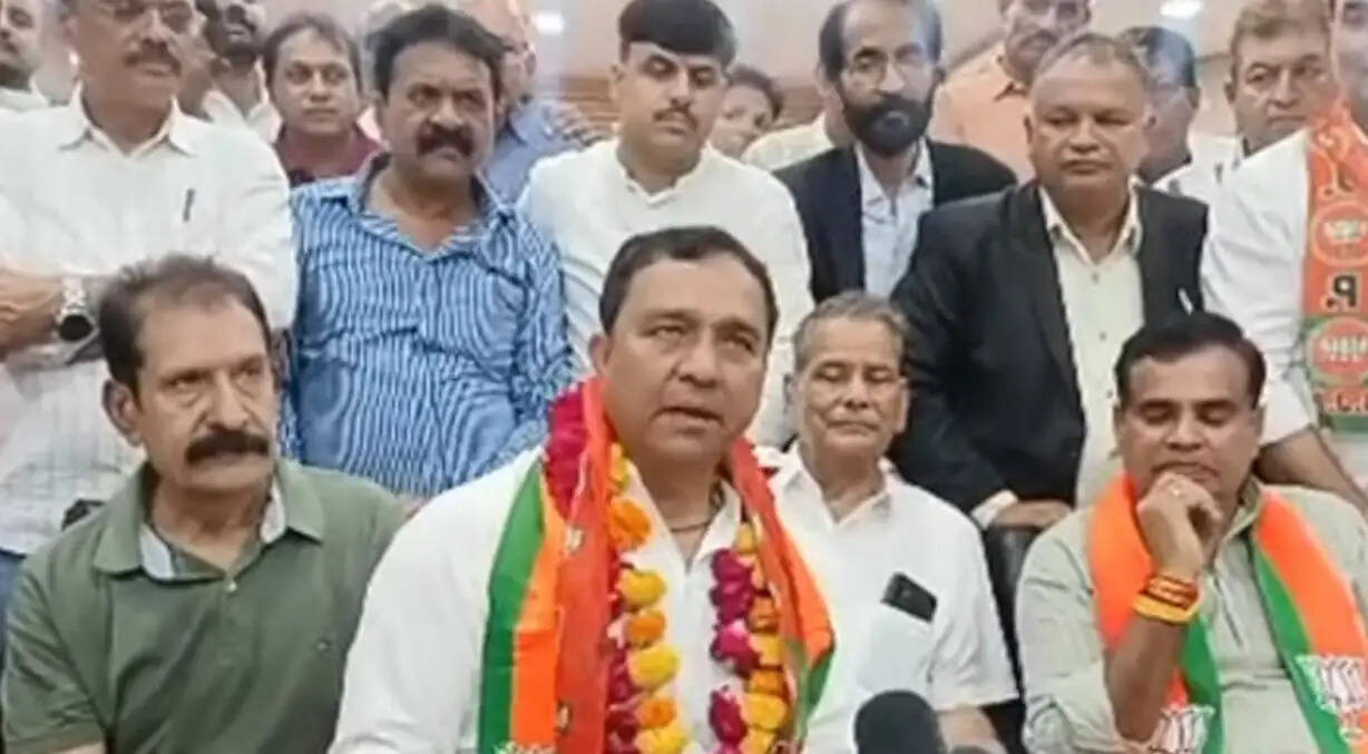 पारस सिंघवी होंगे उदयपुर नगर निगम के महापौर, प्रत्याशी के रूप में भरा नामांकन