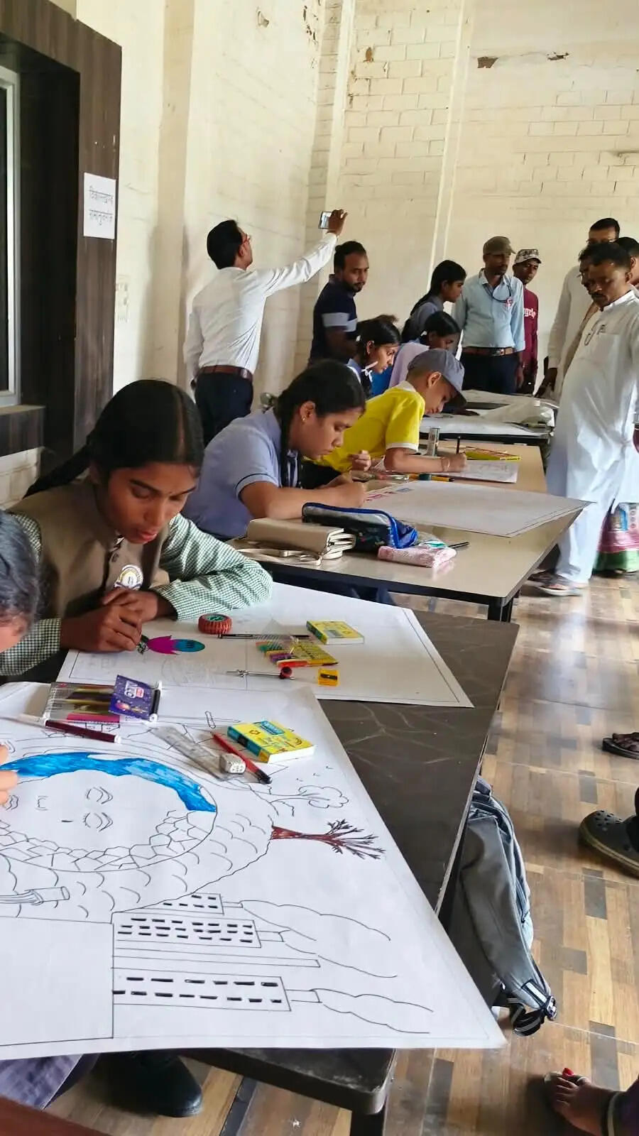 ‘मेरे सपनों का भारत’ प्रतियोगिता में 93 विद्यार्थियों ने दिखाई प्रतिभा, चित्रों और भाषण से रखा विकसित भारत का विजन