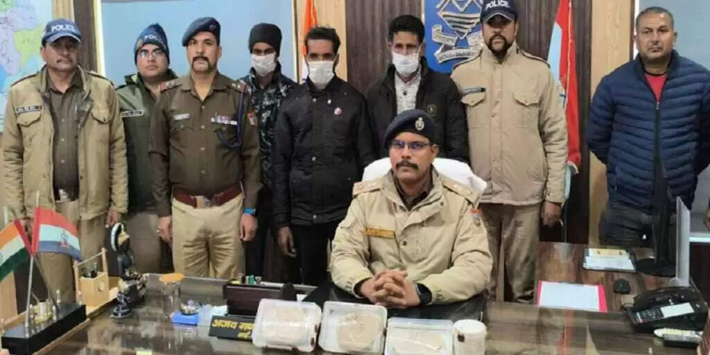 दो करोड़ की स्मैक के साथ तीन अंतरराज्यीय तस्कर गिरफ्तार