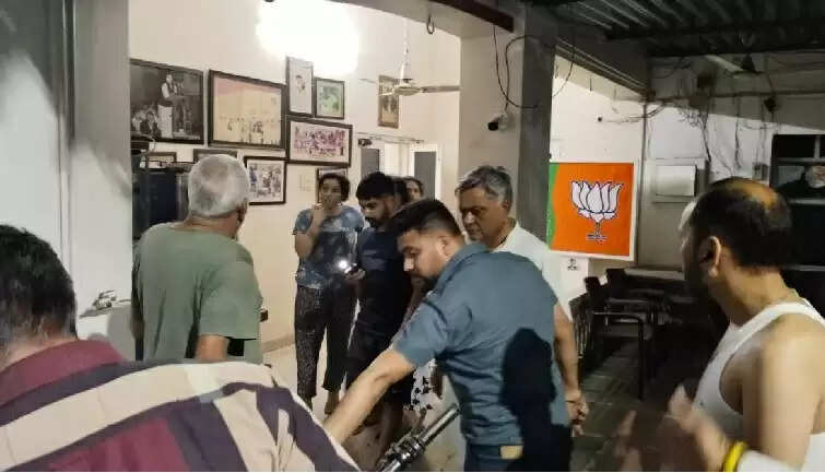 पंजाब में पूर्वमंत्री और भाजपा के वरिष्ठ नेता कालिया के जालंधर आवास पर ग्रेनेड से हमला