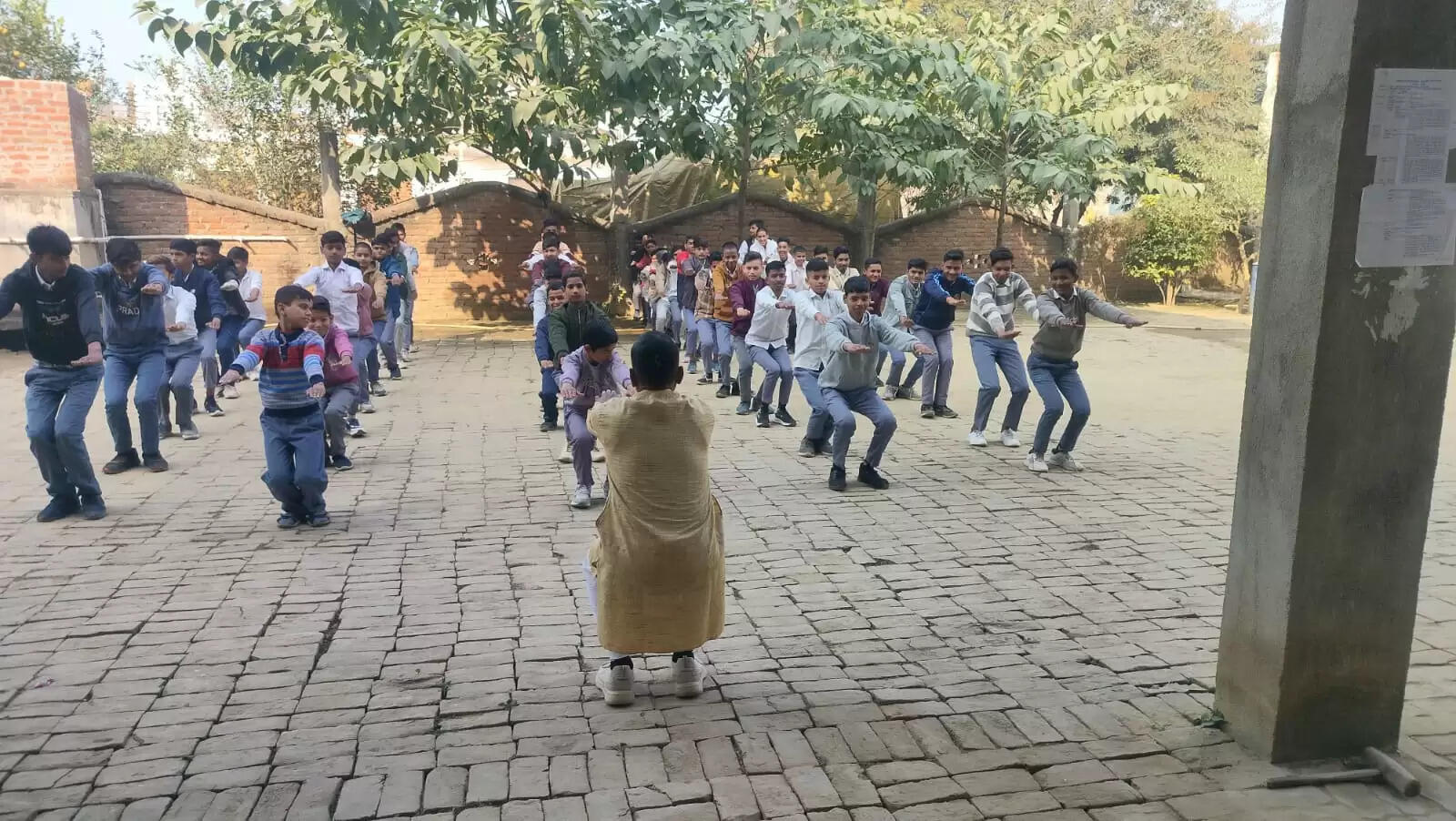 योग वैलनेस सेंटर ने दिया विद्यार्थियों को अनुशासन व स्वास्थ्य का संदेश