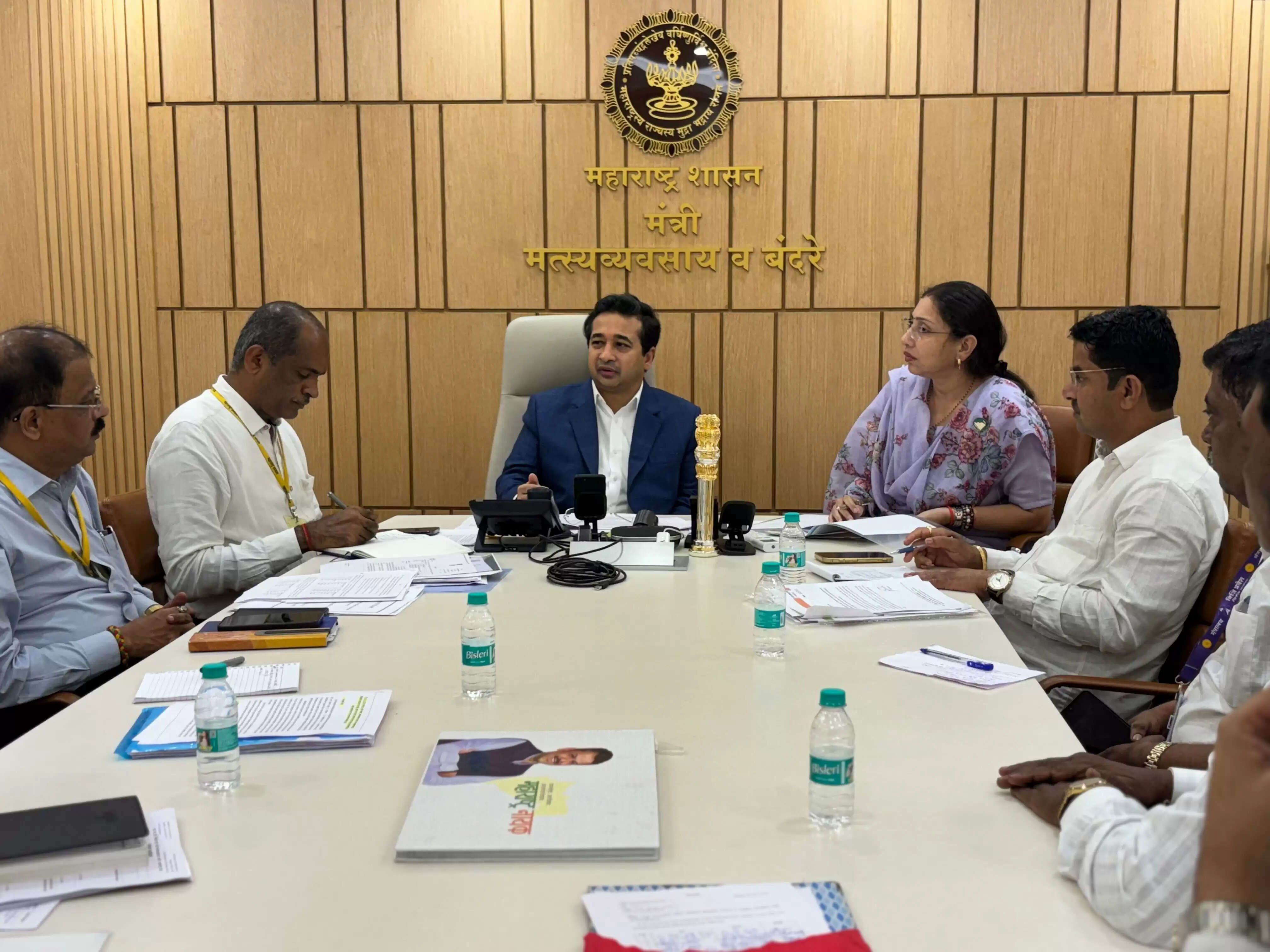 वसई के मछुआरों की समस्याओं को लेकर मंत्रालय में हुई उच्च स्तरीय बैठक