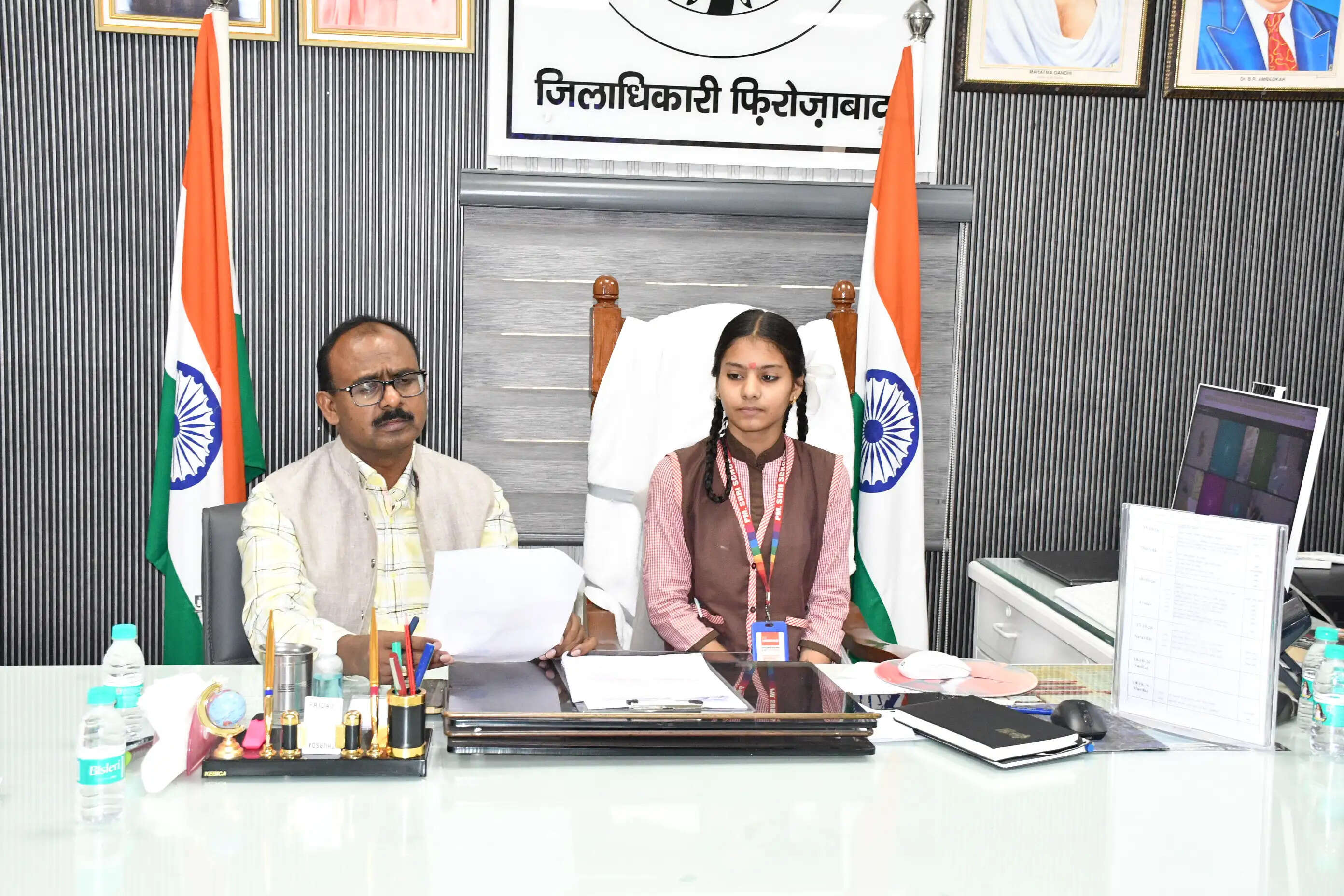 फिरोजाबाद : मिशन शक्ति' अभियान में छात्रा नीति दुबे बनीं एक दिन की जिलाधिकारी, बालिकाओं से की मन लगाकर पढ़ने की अपील