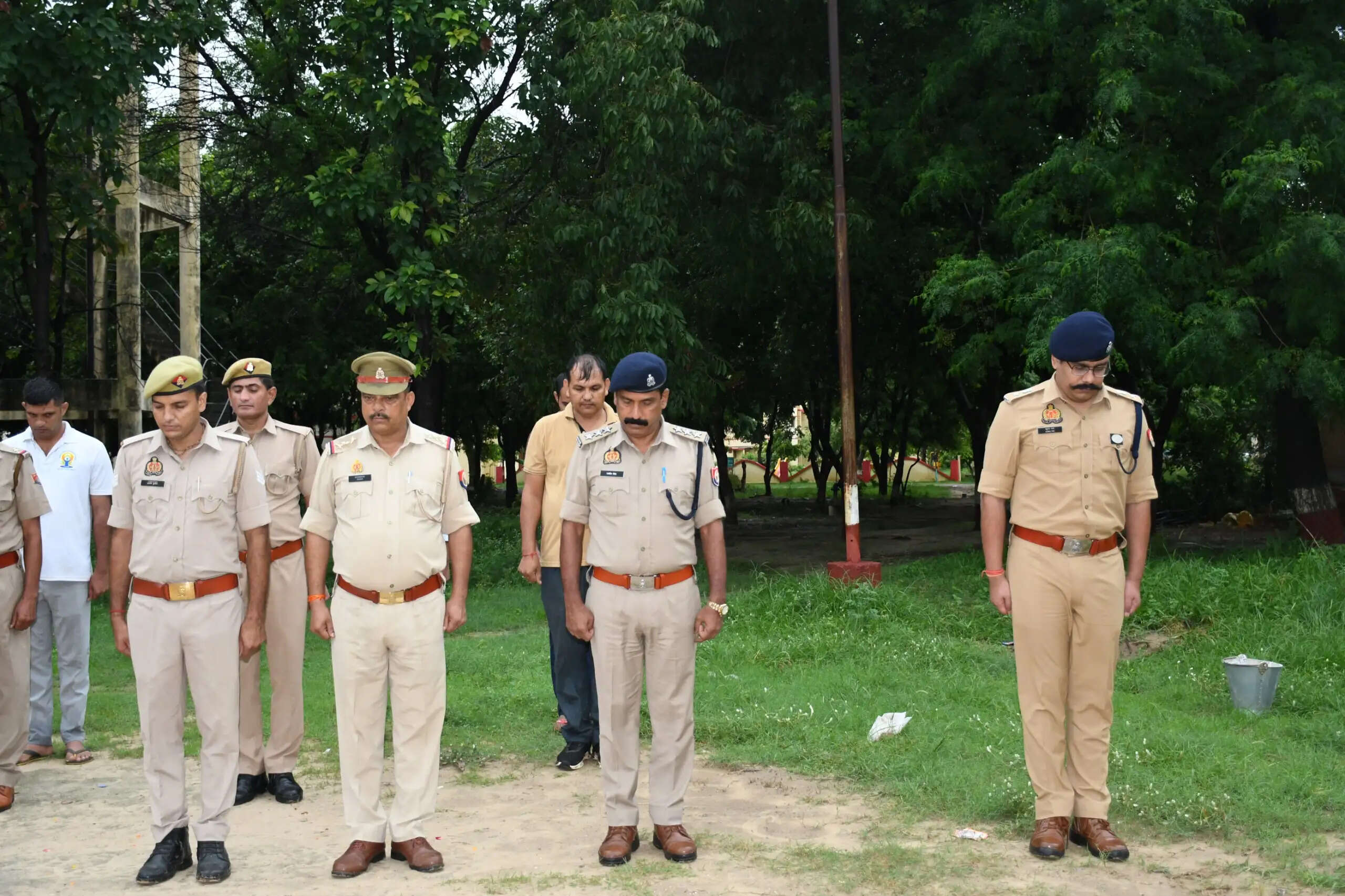 बागपत पुलिस के श्वान ‘इंट्रोफोर्ड’ का निधन, राजकीय सम्मान के साथ दी गई अंतिम विदाई
